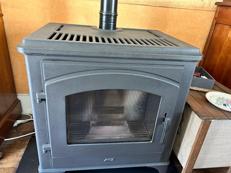 Po�le � granul�s 0 Bourges (18)