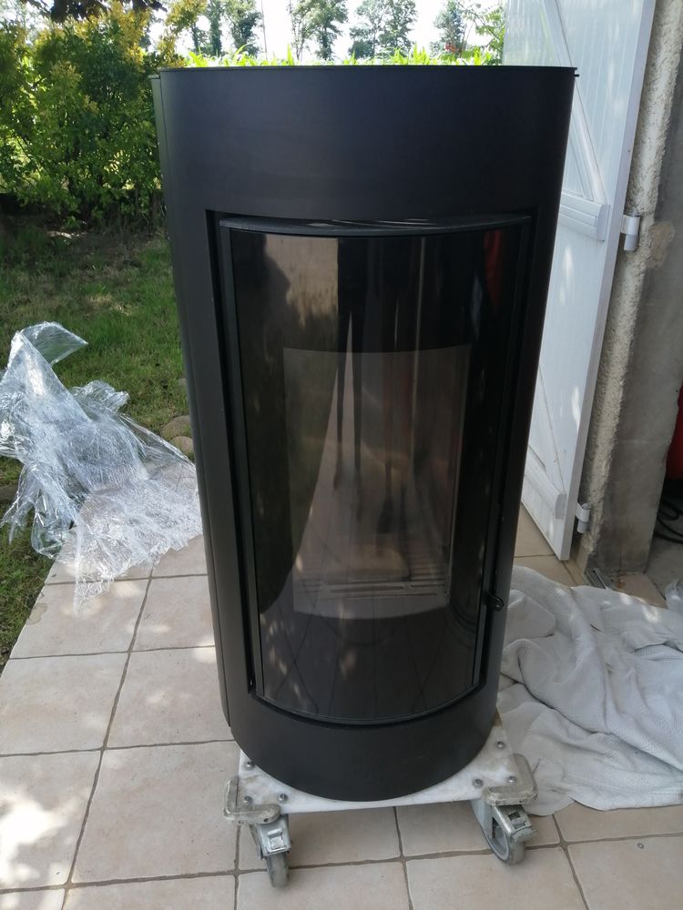 Po�le a granul�s 2000 Condeissiat (01)