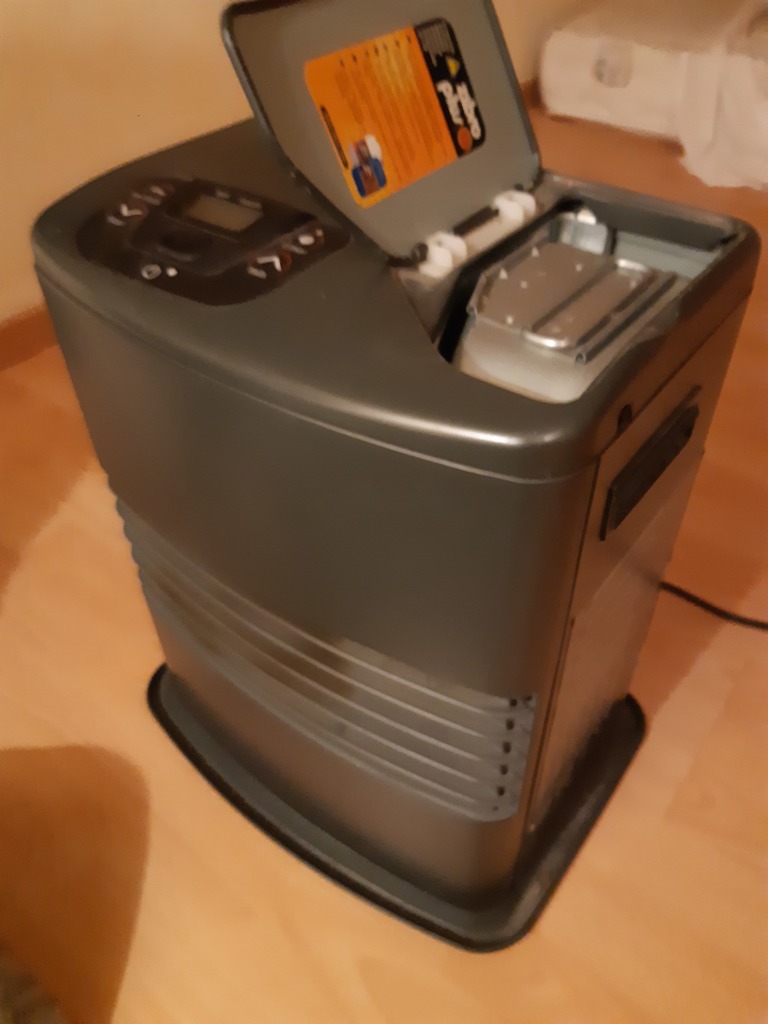 Poele a petrole 90 Craon (53)