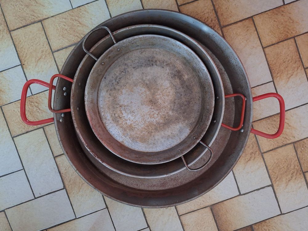 Po�les � paella 10 Ch�lons-en-Champagne (51)