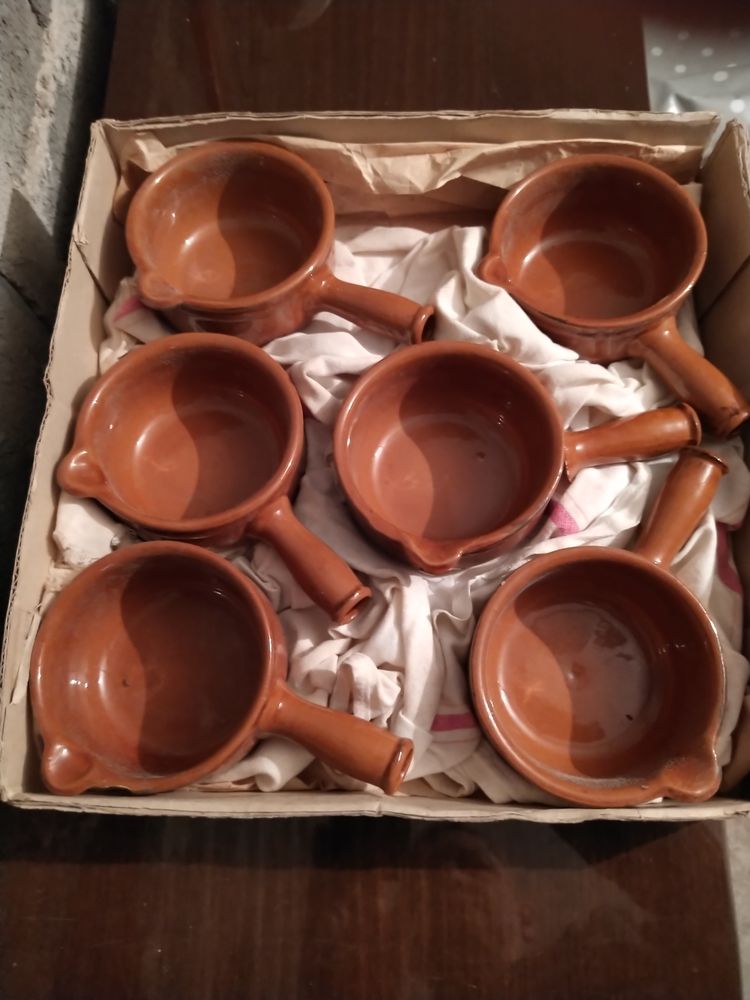 6 po�lons � manche en c�ramique brune 35 Saint-Nabord (88)