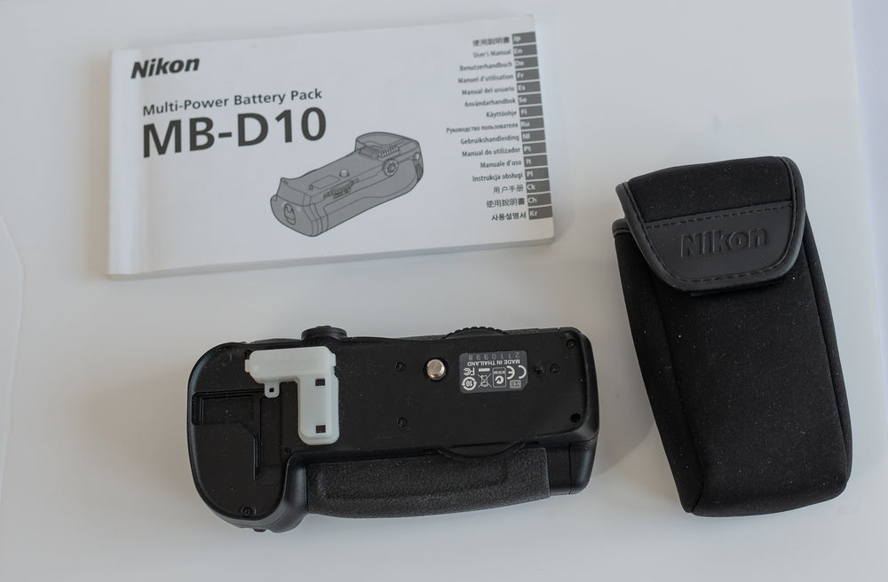 Poign�e-alimentation MB-D10 100 Clamart (92)