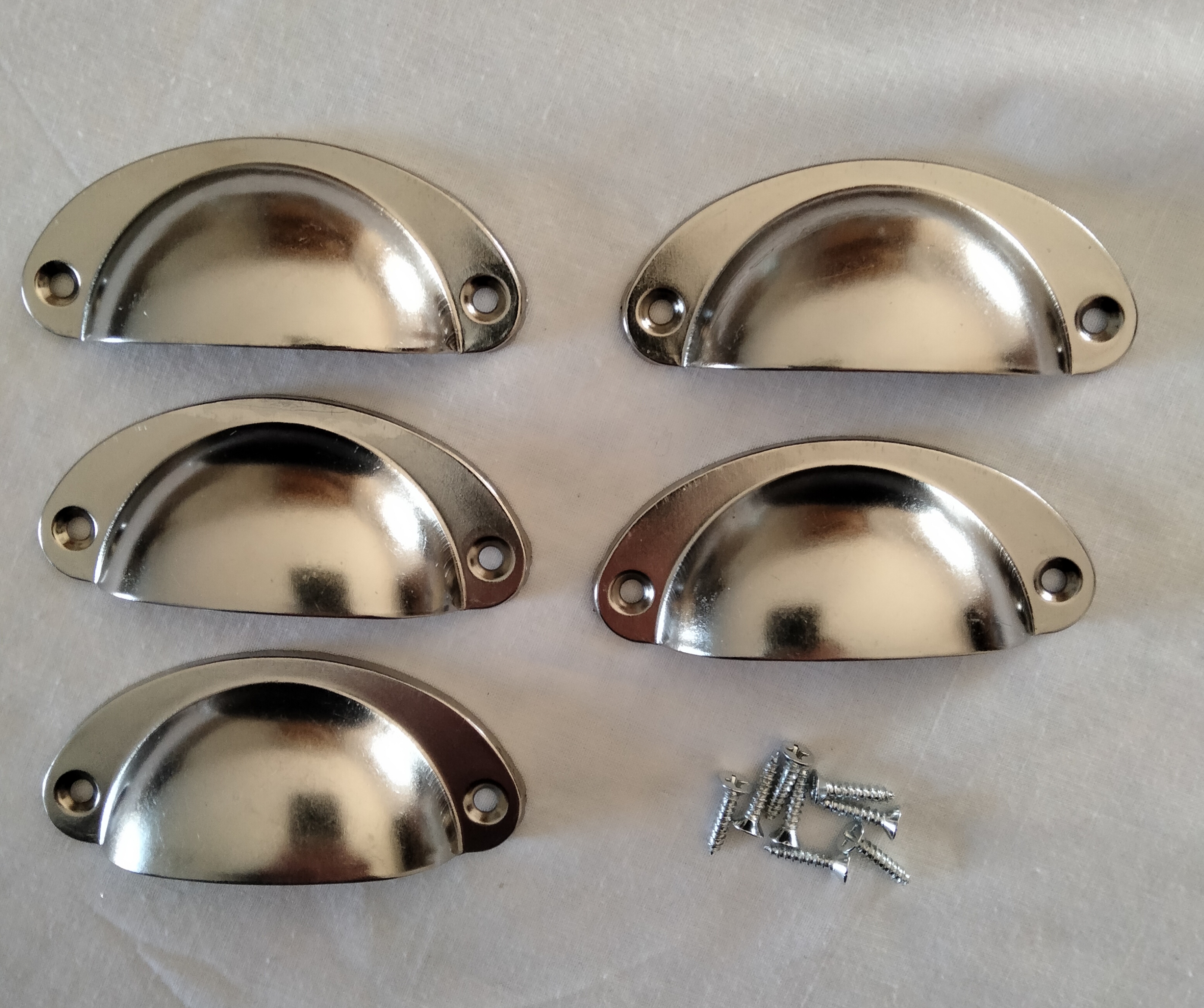 5 poign�es coquille, argent�es. 12 Vierzon (18)