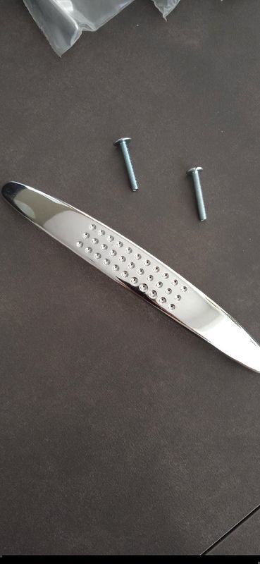 POIGNEES DE MEUBLE 2 Les Sables-d'Olonne (85)