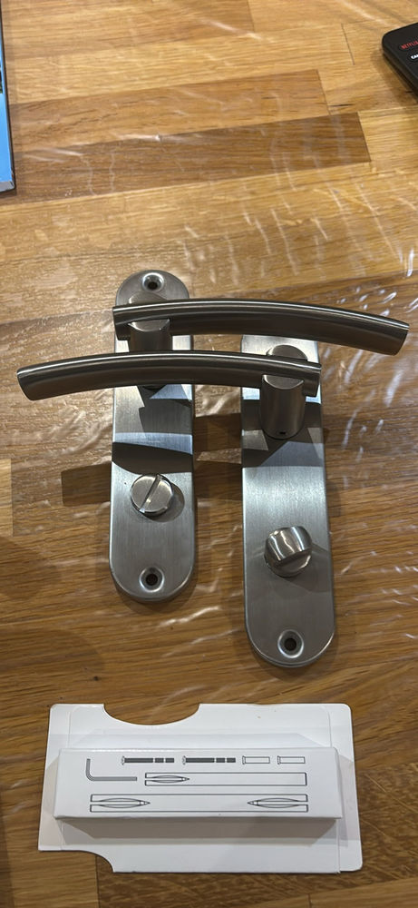 poign�es de porte neuves 30 Thury (89)