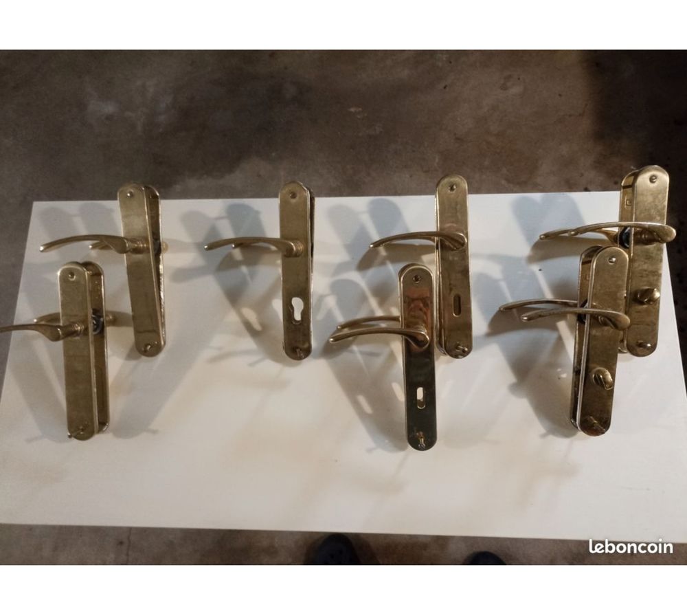 Lot de 7 poignees de porte type laiton 8 Boissy-sous-Saint-Yon (91)