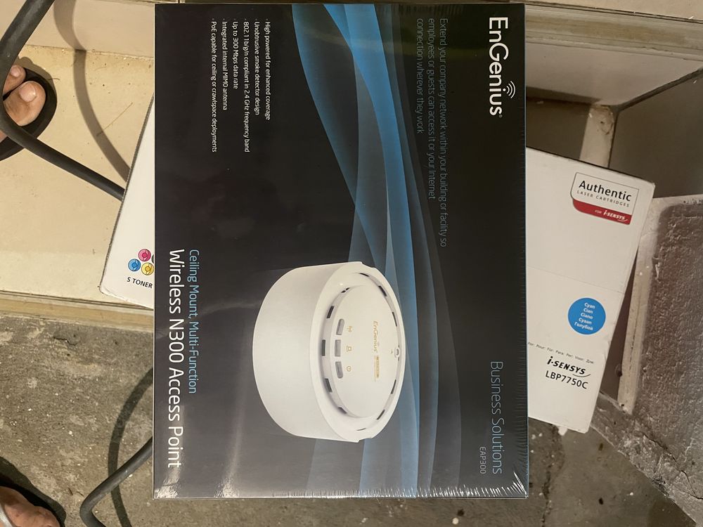 Point d'acc r�seaux locaux sans fil Engenius EAP300 100 La Possession (97)