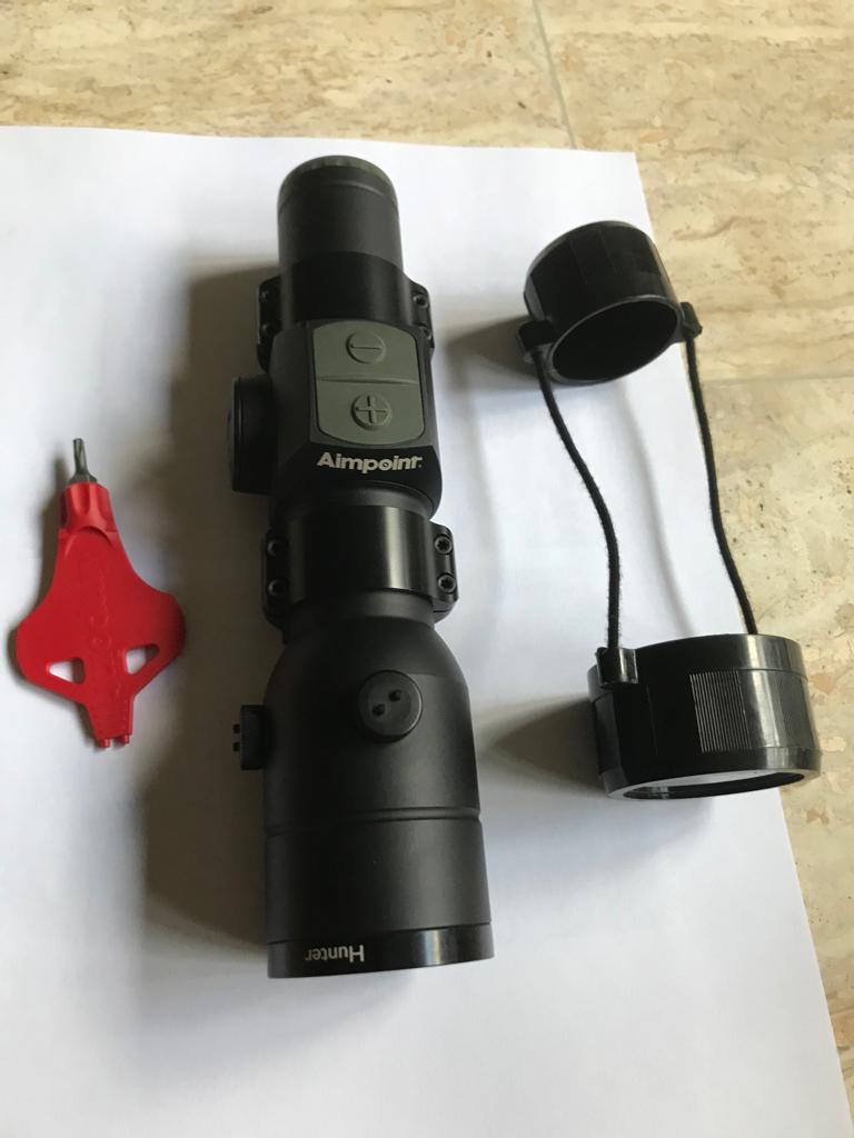 point rouge AIMPOINT 600 Braine (02)