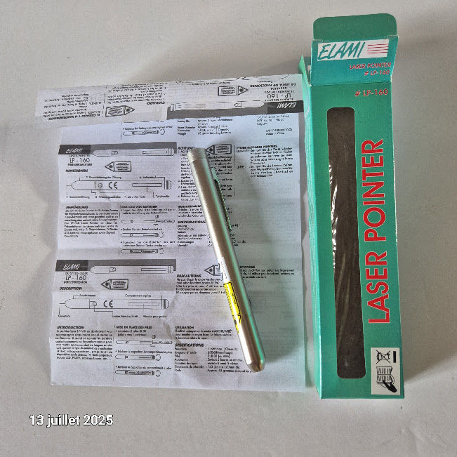 Pointeur laser corps m�tal - Elami, pour pr�sentation sur ta 22 Saumur (49)