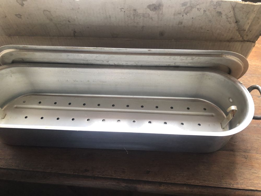 Poissonni�re en aluminium  5 Passavant-la-Roch�re (70)