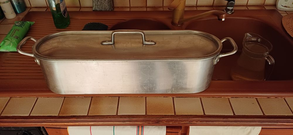 Poissonni�re 10 Le Loroux-Bottereau (44)