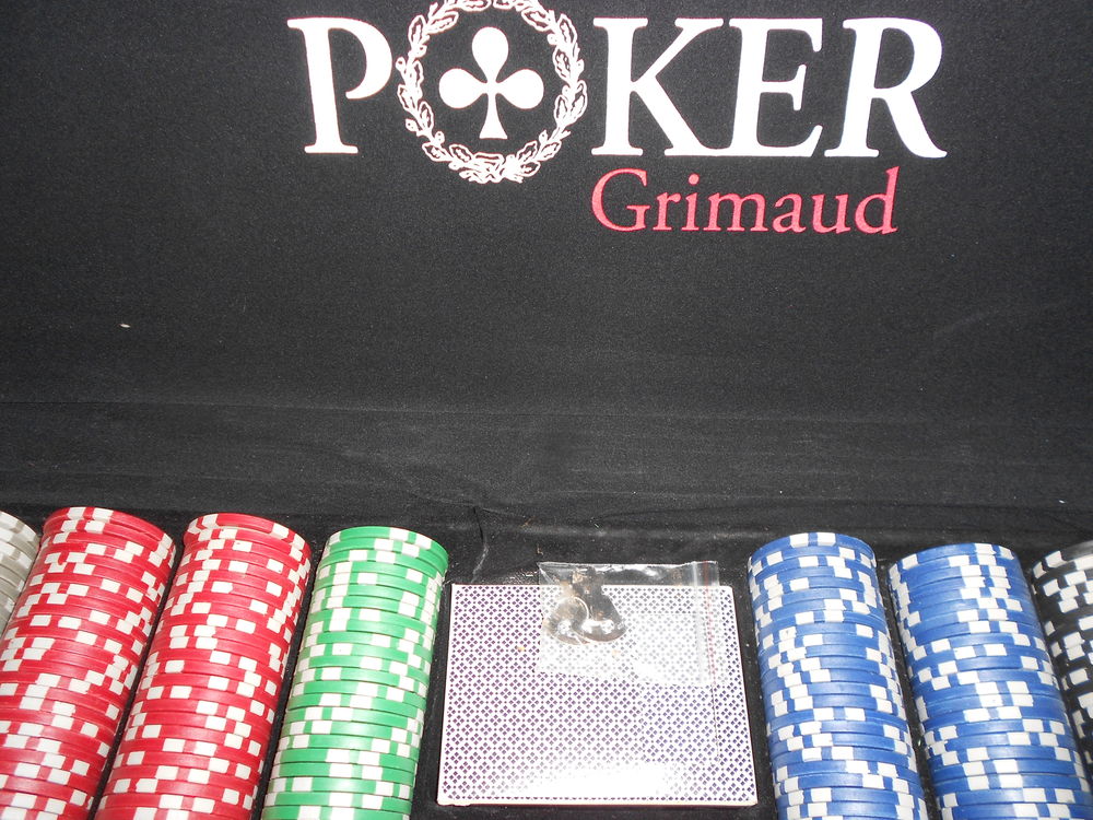 jeu de poker 70 Brioux-sur-Boutonne (79)