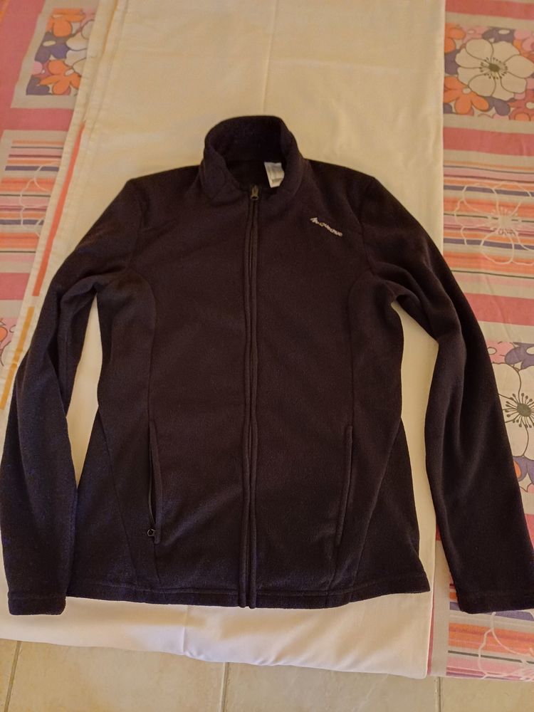 Polaire noir 15 Bois de N�fles Saint Paul (97)