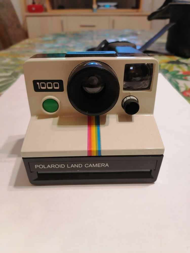 Polaroid camera 30 Cagnes-sur-Mer (06)