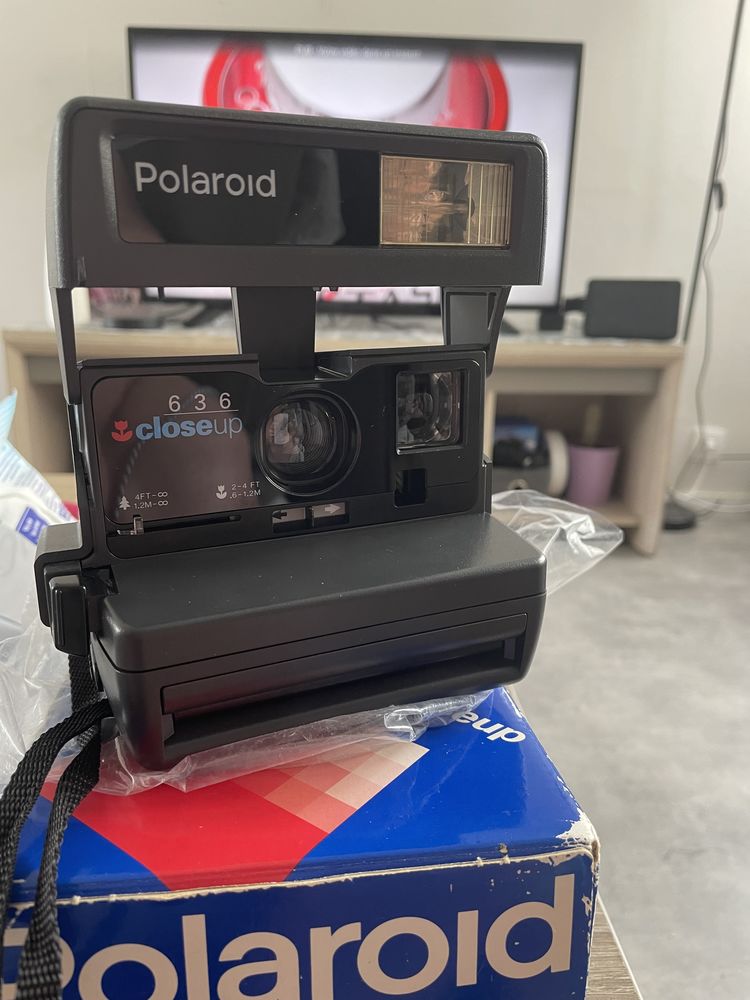 Polaro�d 636 close up 50 Montceau-les-Mines (71)