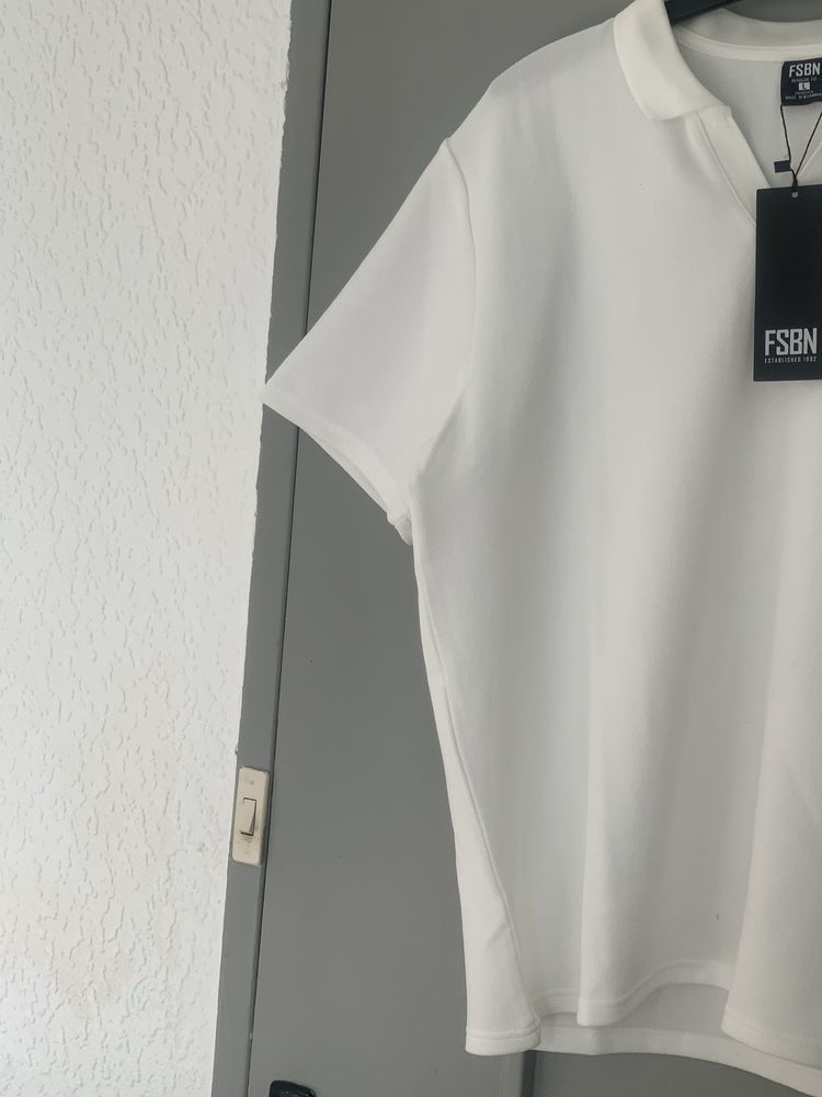 polo blanc cass� textur� -FSBN  New yorker Neuf avec �tiquette taille L -  FSBN 15 N�mes (30)
