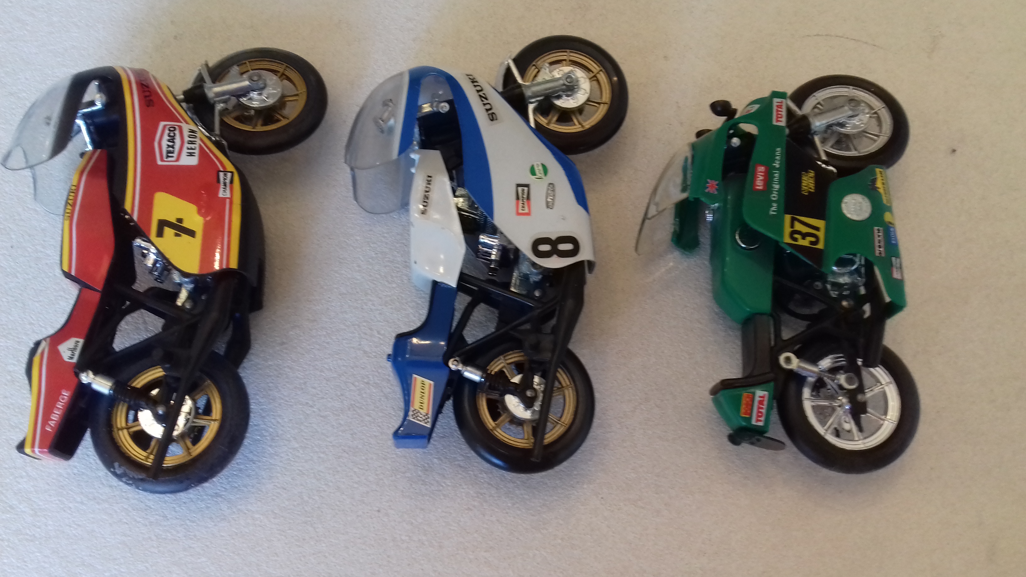 POLYSTIL 1/12 motos GP 20 Lyon 3 (69)