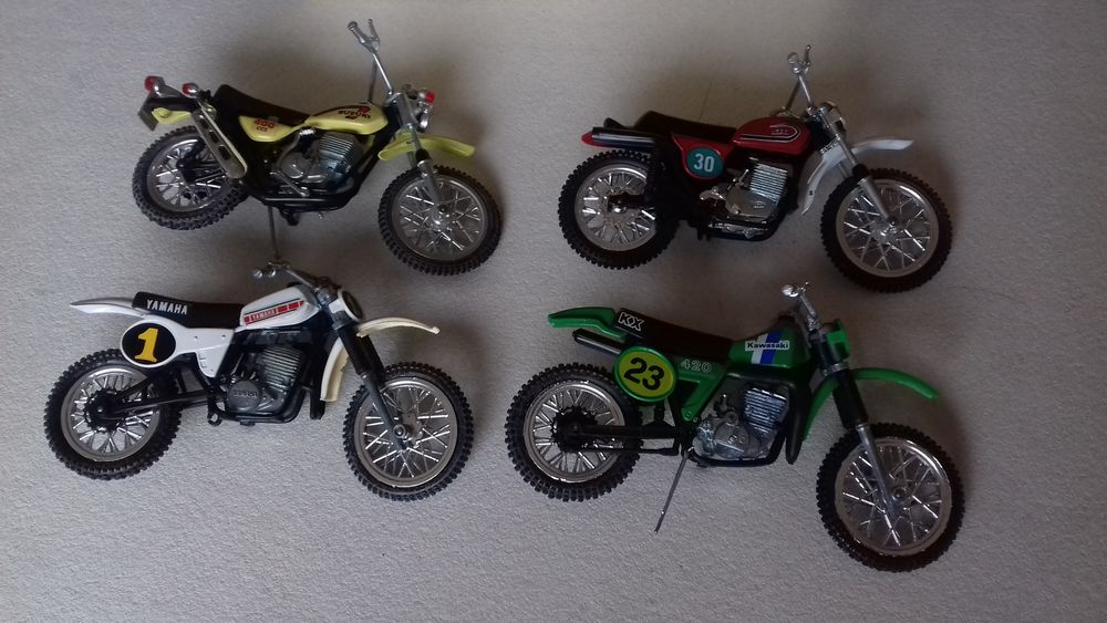 Polystil motos 1/12 20 Lyon 3 (69)