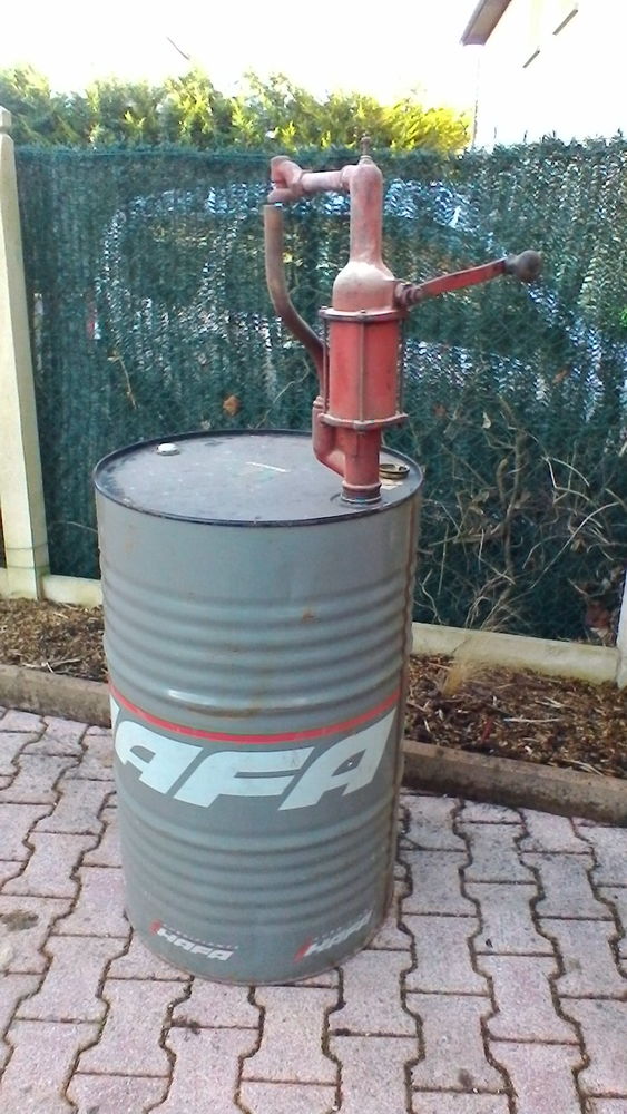 Pompe gaz ?il avec bidon 0 La Chapelle-Saint-Luc (10)