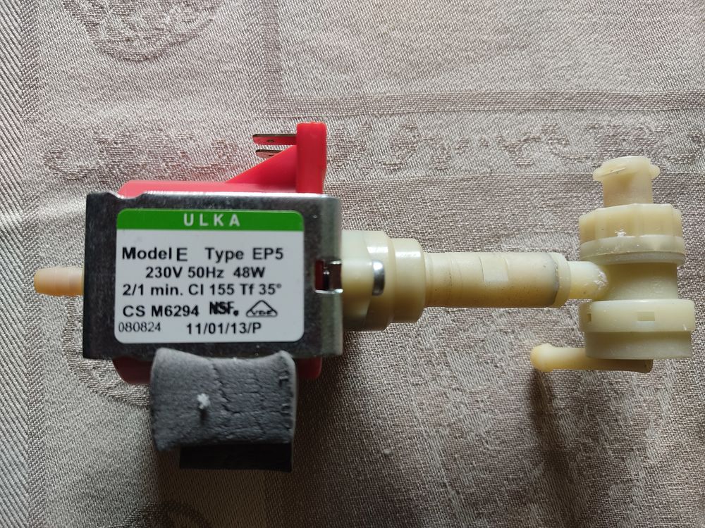 POMPE et CARTE ELECTRONIQUE CAFETIERE DE LONGHI BC064 1 Malissard (26)