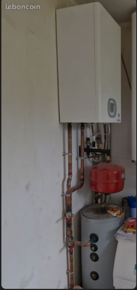 Pompe � chaleur air/ eau 2500 Guichen (35)