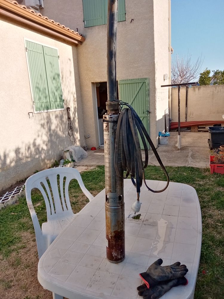 pompe immerg�e 0 Coursan (11)