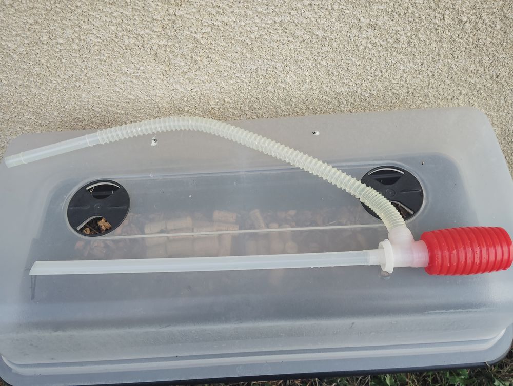 Pompe manuelle pour po�le � p�trole 2 Ramonville-Saint-Agne (31)