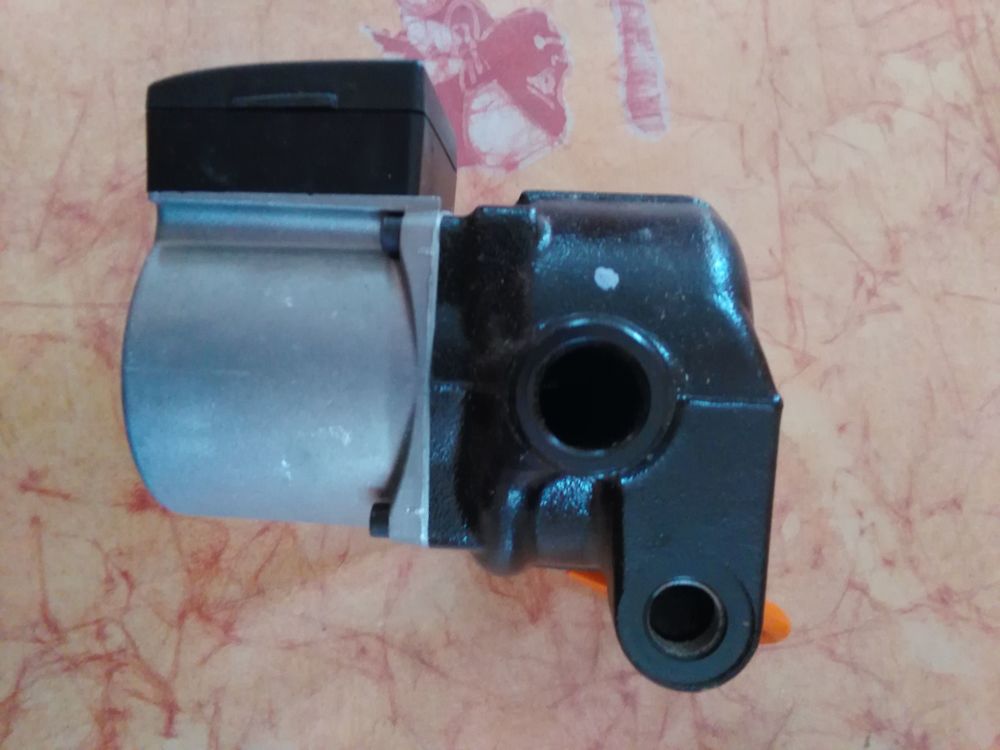 Pompe pour Chaudi�re Niagara r�f 61301964 100 P�r� (17)