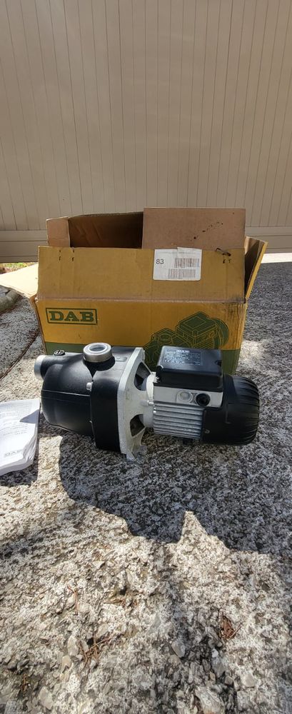 POMPE DE PRISE BALAI 50 Carqueiranne (83)