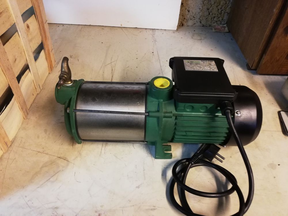 Pompe � eau Ribiland 1450W 0 Condat-sur-Vienne (87)