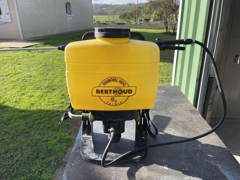 POMPE A SULFATER 70 Eyres-Moncube (40)