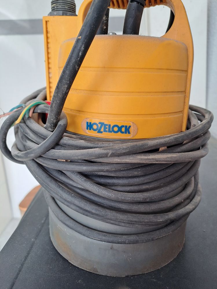 Pompe toutes eaux 65 Bordeaux (33)