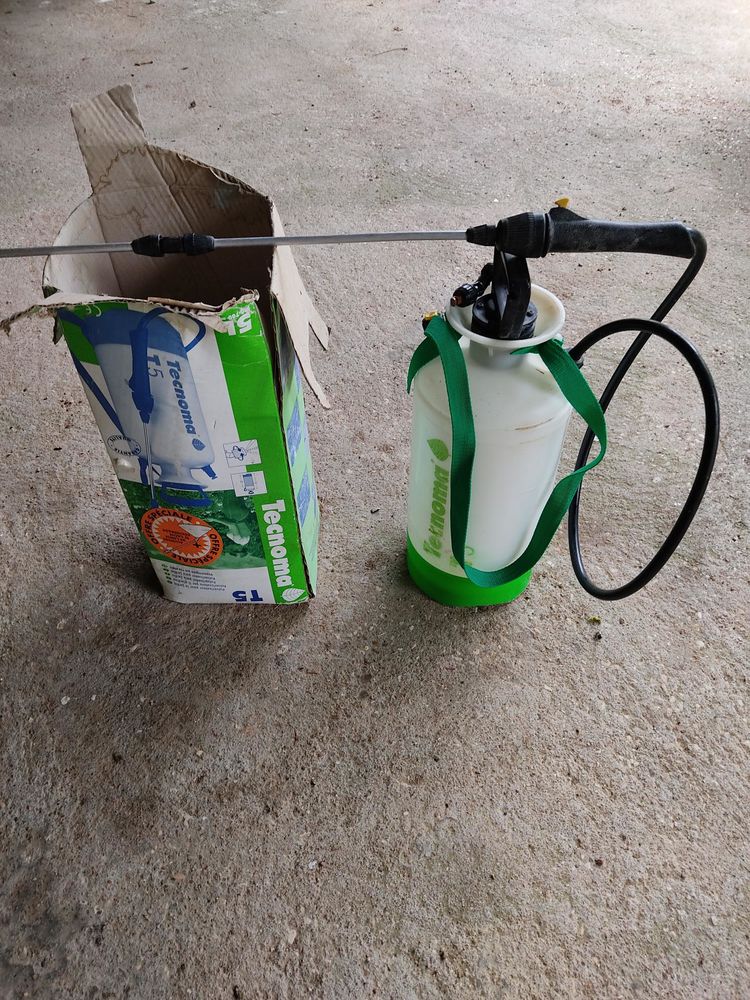 Pompe � traiter 10 Soullans (85)