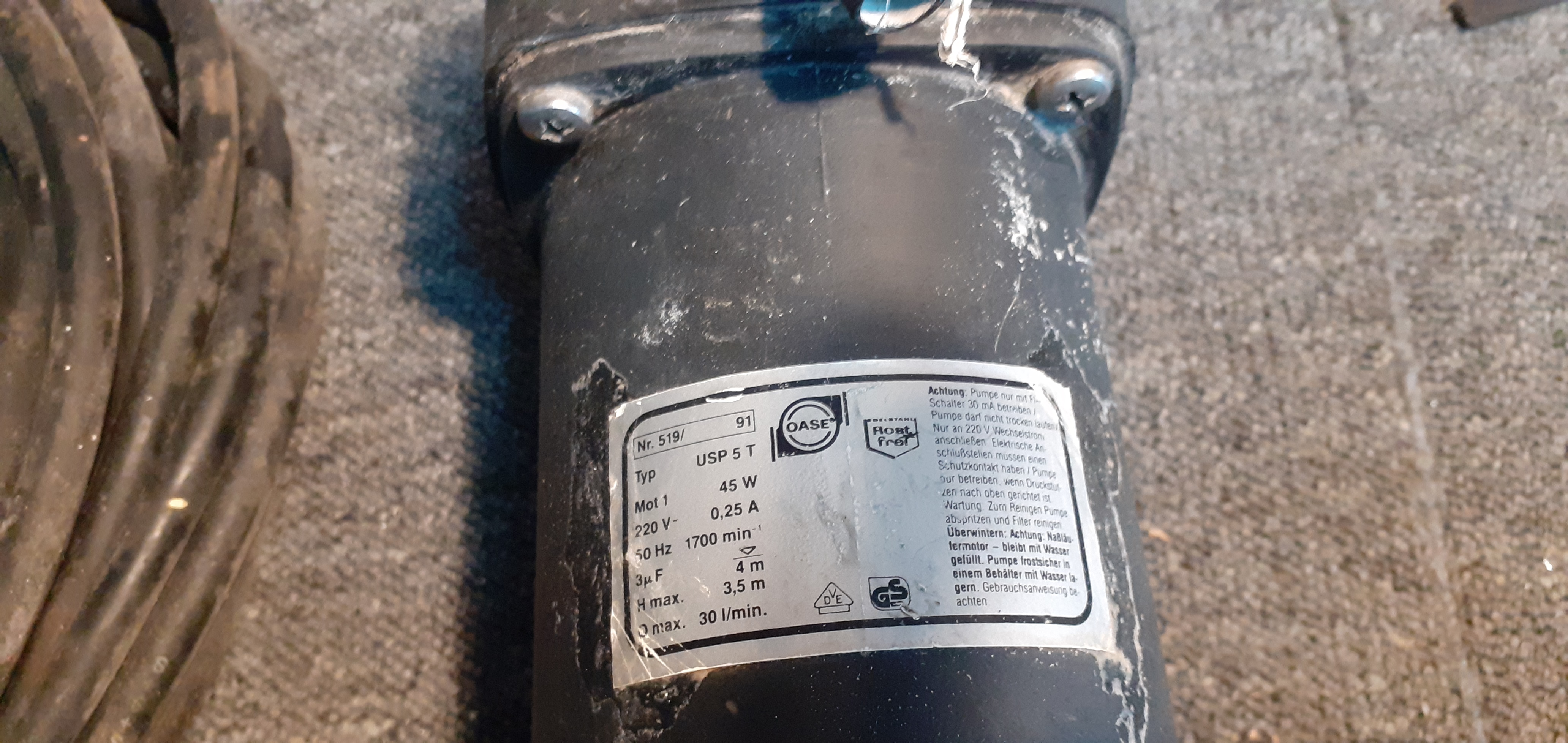 pompe 100 Saint-Quentin (02)