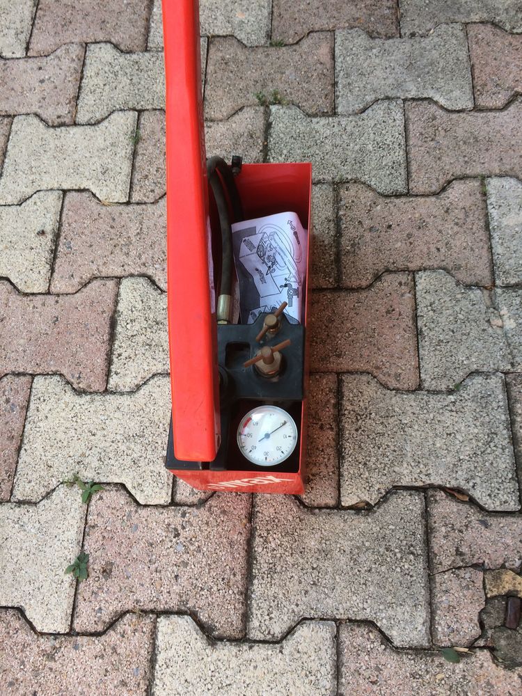 pompe 50 N�mes (30)