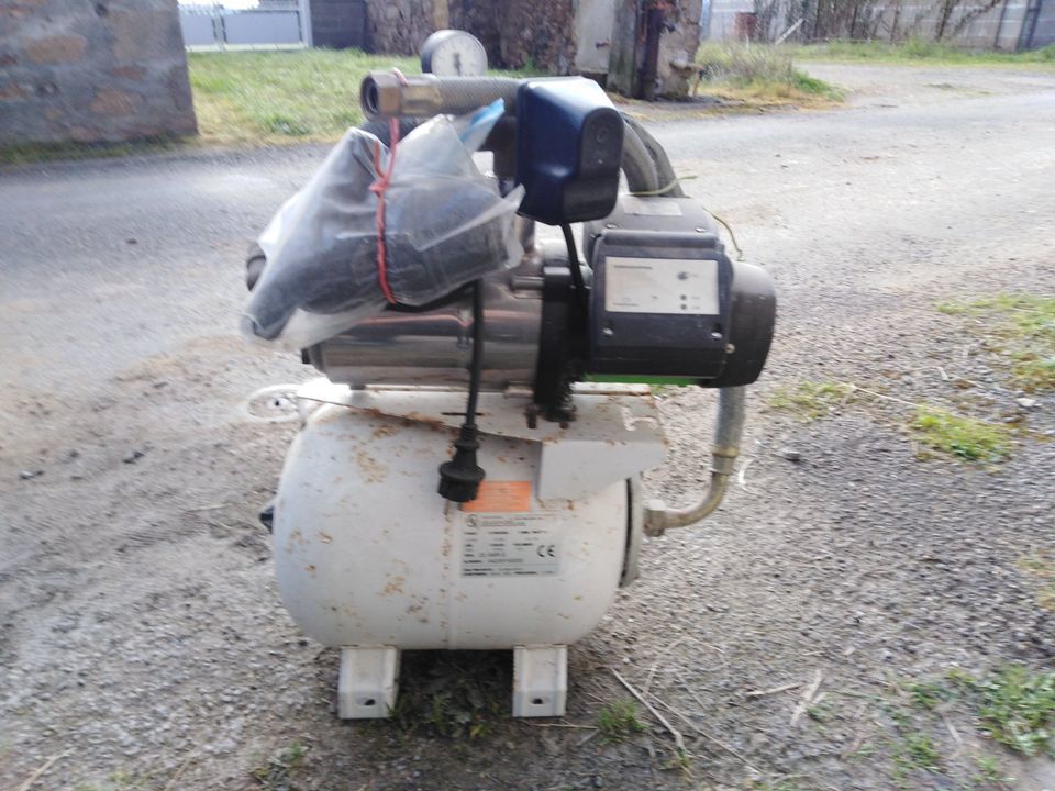 Pompe a eau 70 Rochechouart (87)