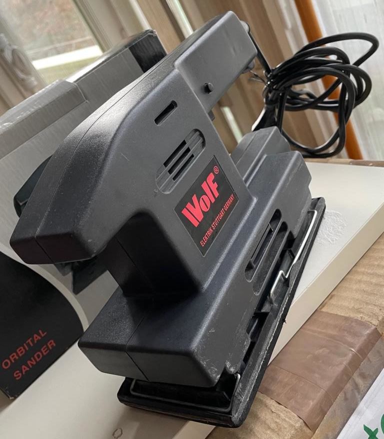 Ponceuse orbitale Wolf 20000 orbits/mn 180 Watts 38 Paris 16 (75)