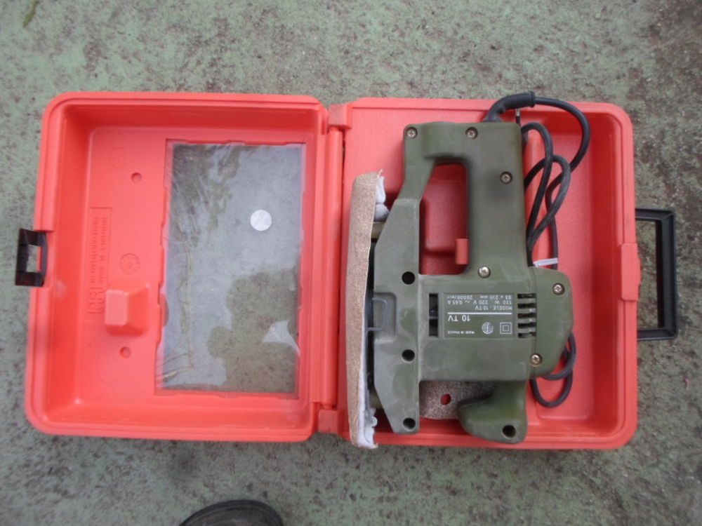 ponceuse vbrante BOSCH 50 Am�lie-les-Bains-Palalda (66)