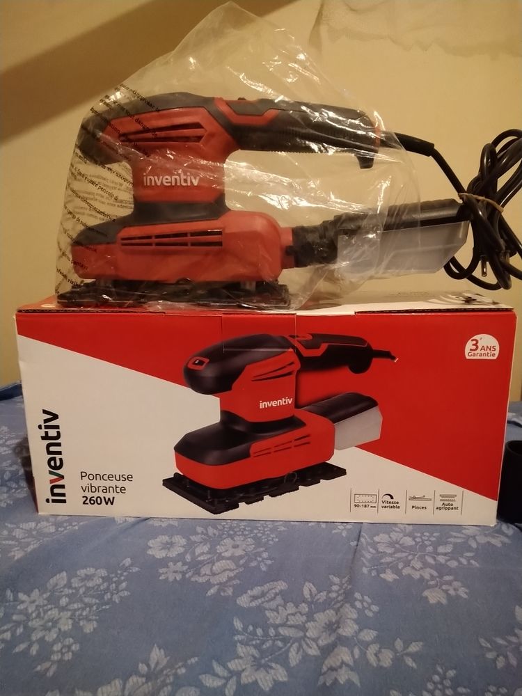 Ponceuse vibrante inventiv 30 Saint-Jean-de-Monts (85)