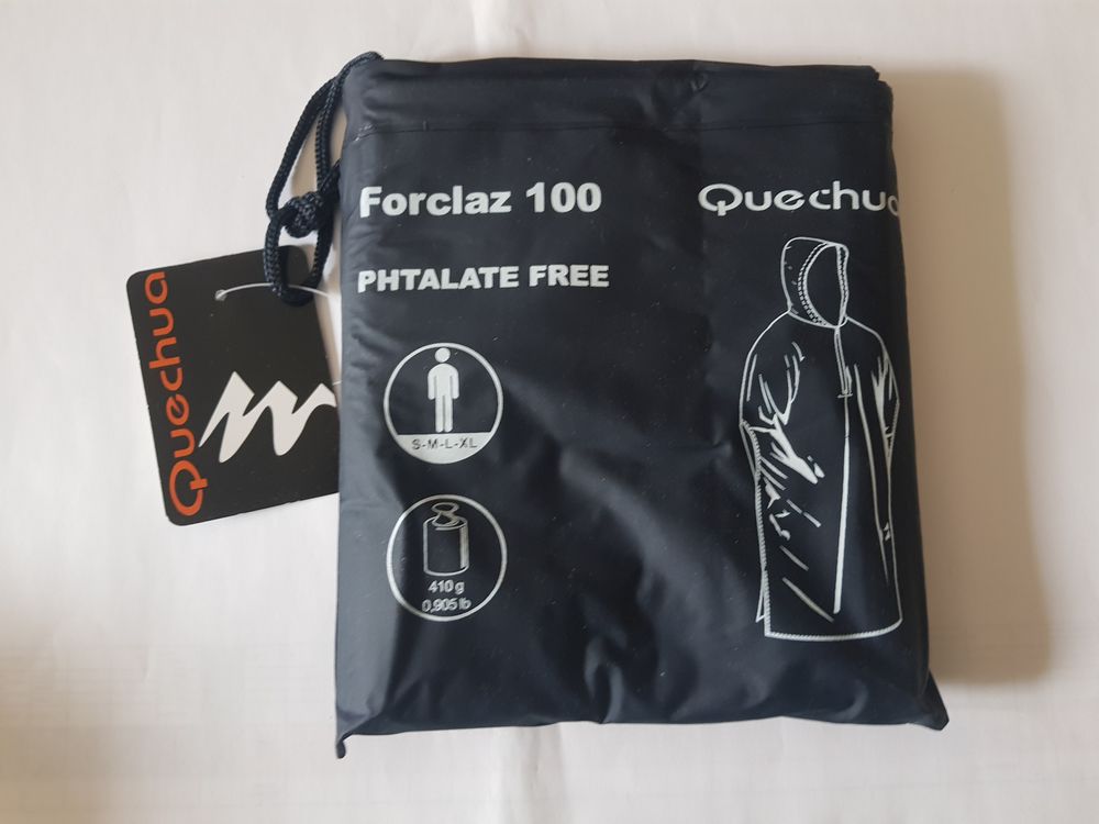 PONCHO / CAPE AVEC CAPUCHE POUR PLUIE _ NEUF_ TAILLE UNIQUE 15 Paris 20 (75)