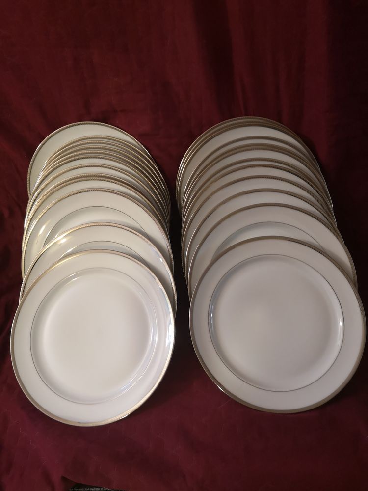 porcelaine de Limoges 150 Le Plessis-P�t� (91)