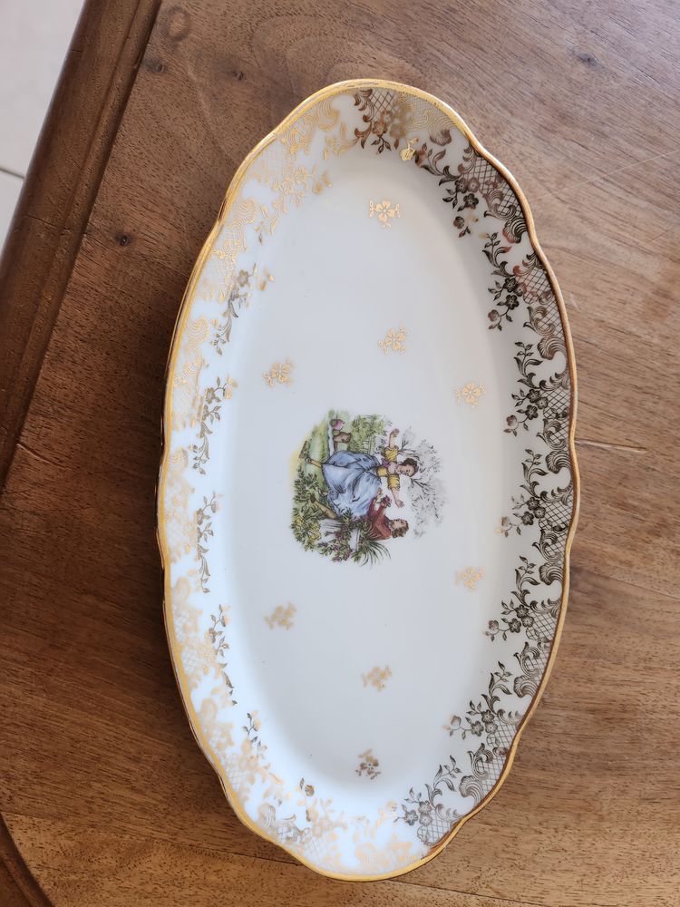 Porcelaine plats 1 Satillieu (07)