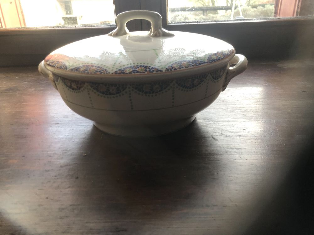 Lot de porcelaine 20 Passavant-la-Roch�re (70)