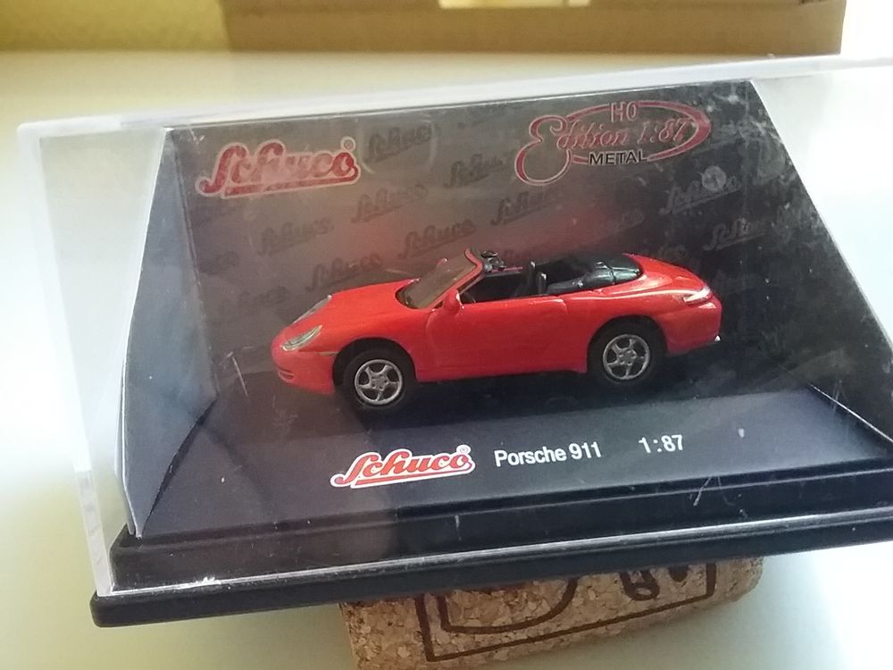 Porsche 911 SCHUCO �dition m�tal  GTi75 
12 Paris 18 (75)