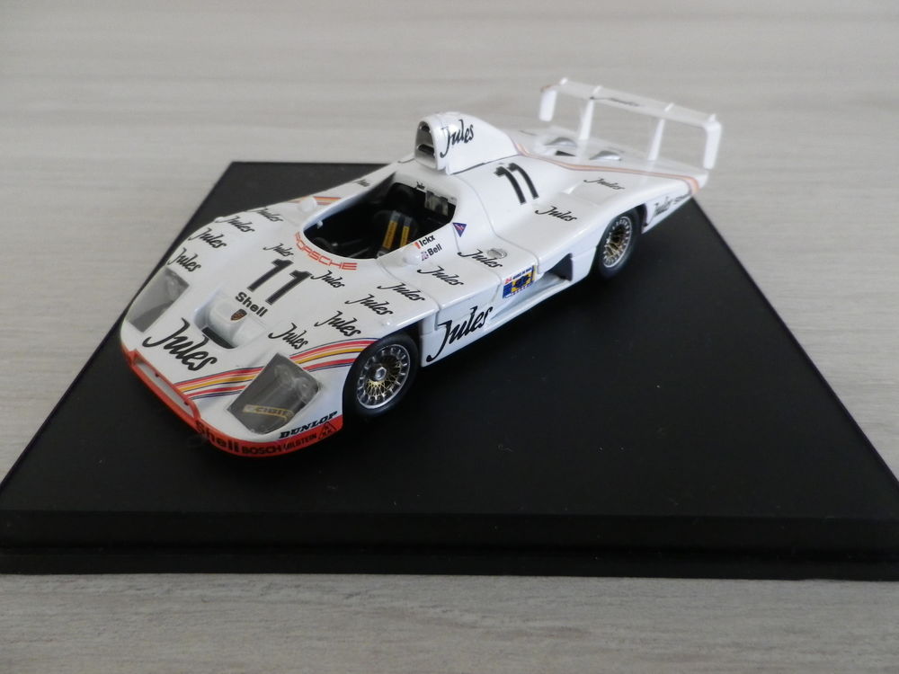 PORSCHE 936 - Winner 24h du Mans 1981
Trofeu 1205 - 1/43 25 Ribeauvill� (68)