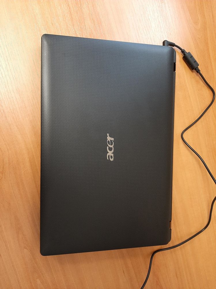 Portable I3 Acer Aspire 5742 230 Varades (44)
