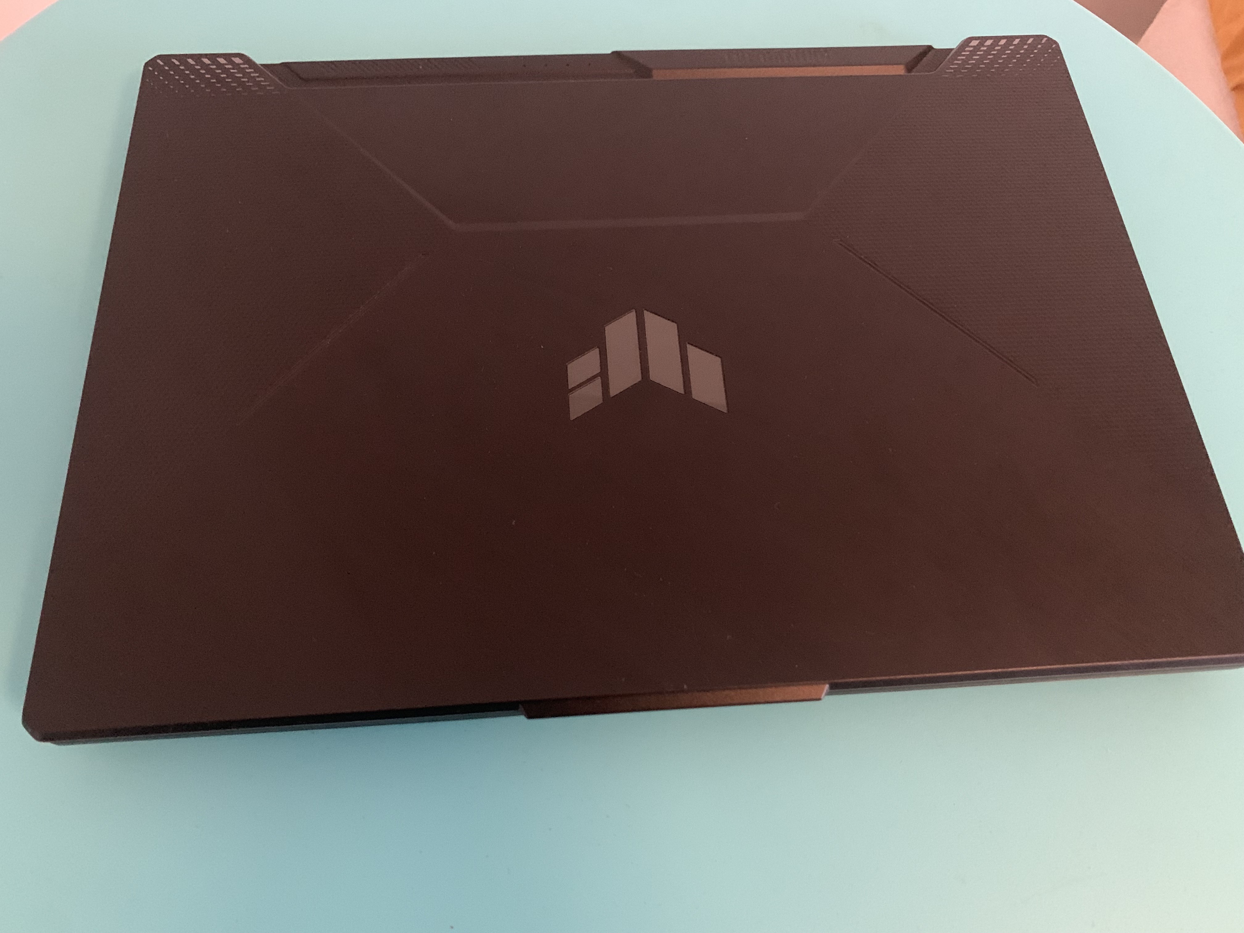 PC Portable Gamer ASUS TUF Gaming A15 - RTX 3050, Ryzen 5, 1 539 Bordeaux (33)