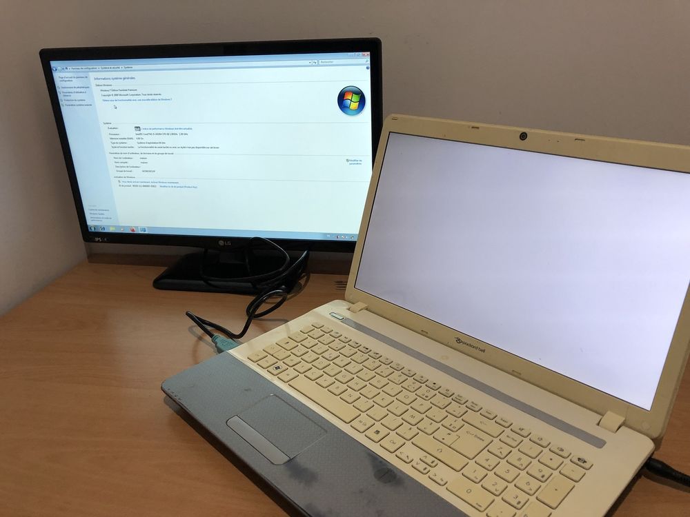 PORTABLE PACKARD BELL LS44 -17.3p- LED (Core-i5-2Th) 60 Lille (59)