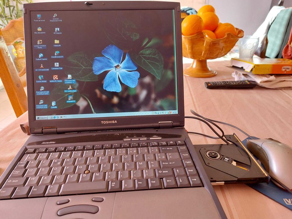 PC portable thoshiba 90 Sennecey-le-Grand (71)