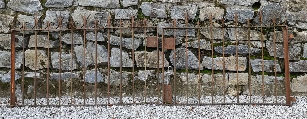 Portail ancien En Fer Forg� 400 Castelnau-de-Brassac (81)